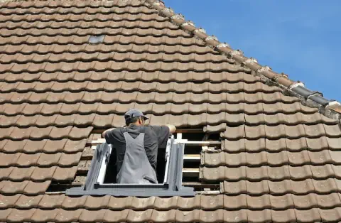 Pose de velux - Pont-du-Château